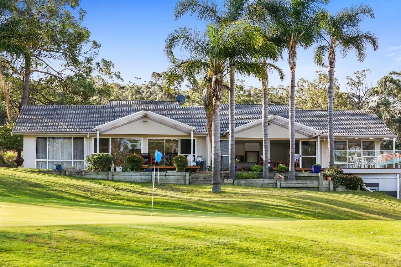 Tura Beach Golf Stays Holiday home Tura Beach